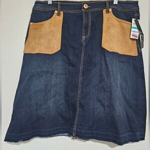 NWT INC International Concepts Skirt Blue Denim Skirt Raw Hem Pockets, Size 16
